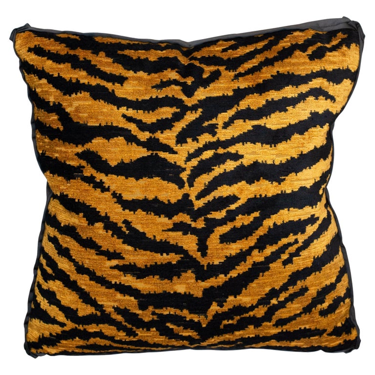 Jim clearance thompson pillows