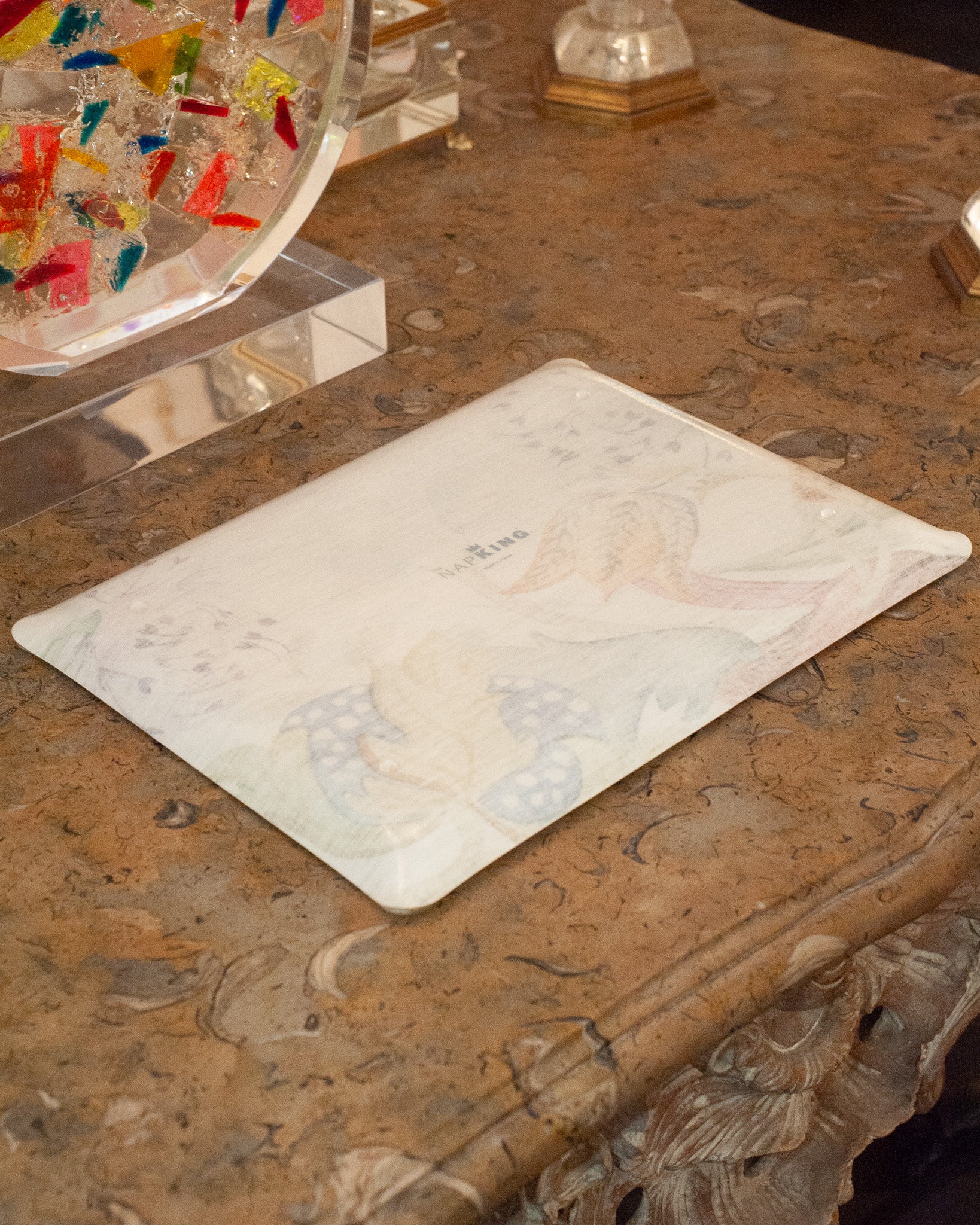 CONTEMPORARY SMALL ACRYLIC SERVING TRAY WITH FLORAL PRINTED CAPTURED LINEN