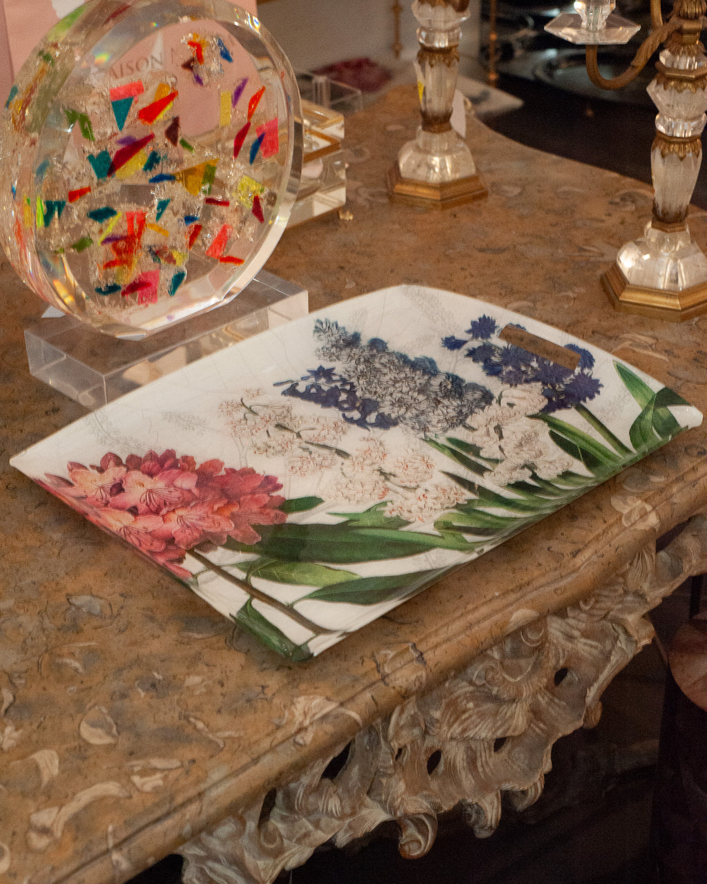 CONTEMPORARY LARGE ACRYLIC SERVING TRAY WITH FLORAL PRINTED CAPTURED LINEN