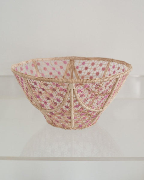 CONTEMPORARY ROUND HANDWOVEN RATTAN BOWL WITH SOFT PINK KNOTS