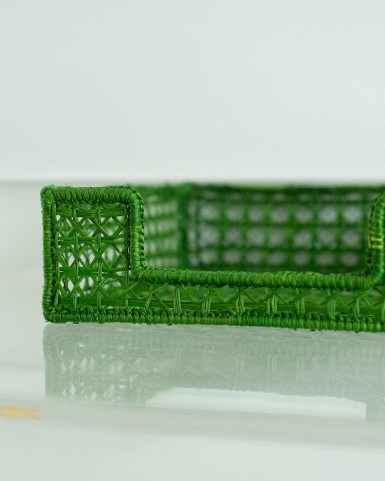 CONTEMPORARY WOVEN RATTAN NAPKIN HOLDER IN GREEN