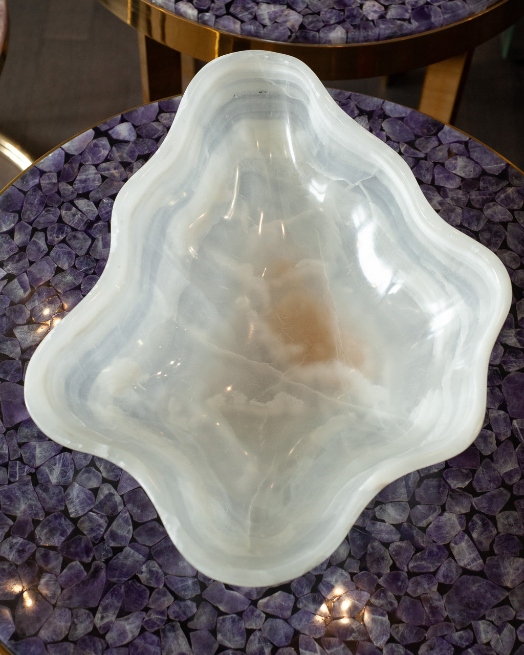 CONTEMPORARY FREEFORM HAND CARVED BANDED ONYX BOWL