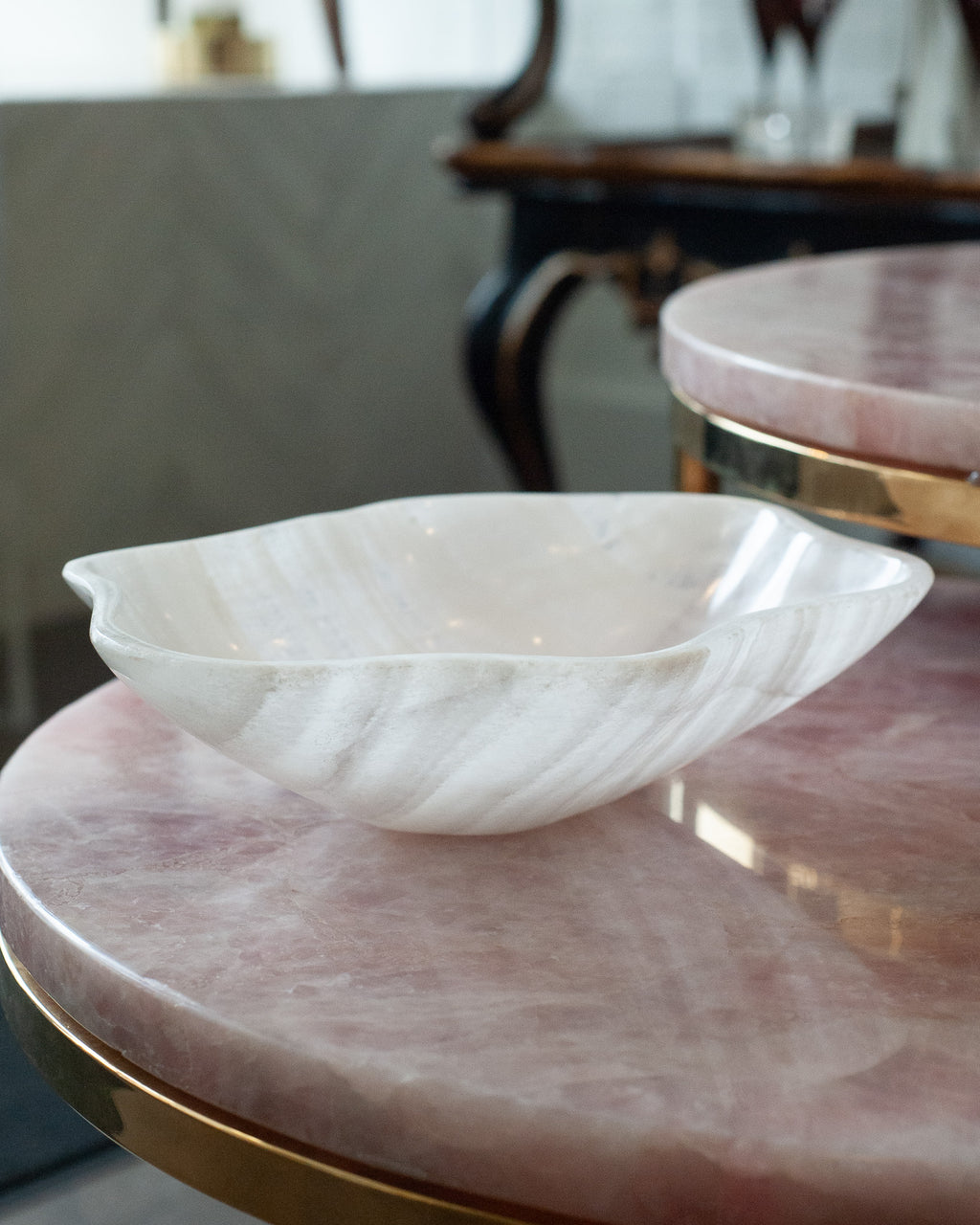 CONTEMPORARY SMALL FREEFORM HAND CARVED BANDED ONYX BOWL