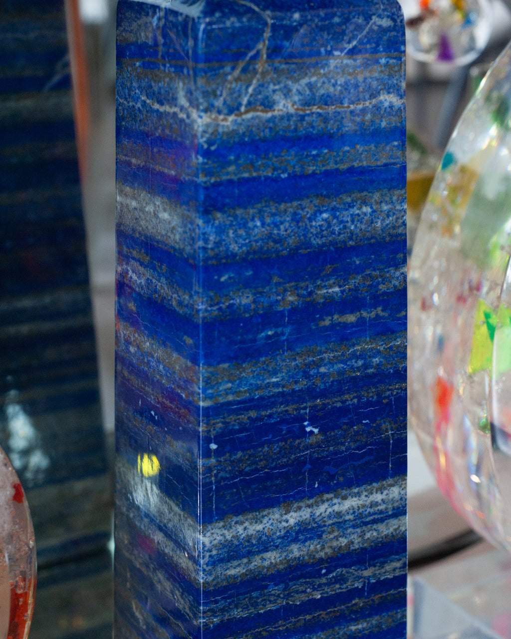 CONTEMPORARY LARGE SCALE VIVID BLUE LAPIS LAZULI STONE OBELISK