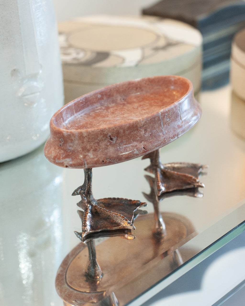 CONTEMPORARY PINK TRAVERTINE DISH WITH CAST BRONZE DUCK FEET