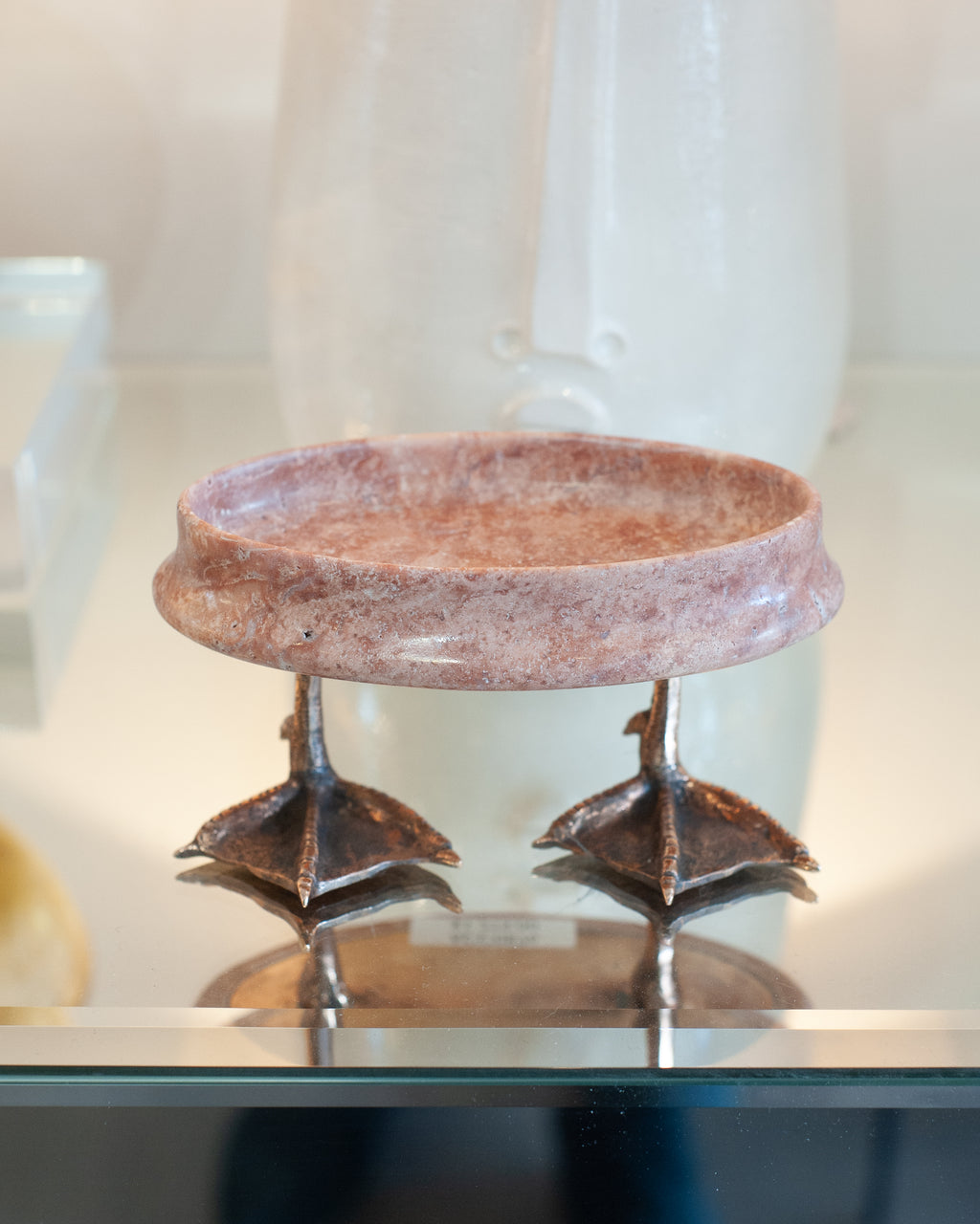 CONTEMPORARY PINK TRAVERTINE DISH WITH CAST BRONZE DUCK FEET