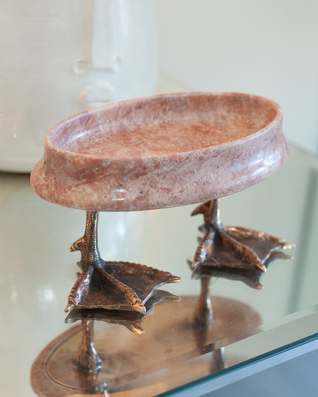 CONTEMPORARY PINK TRAVERTINE DISH WITH CAST BRONZE DUCK FEET