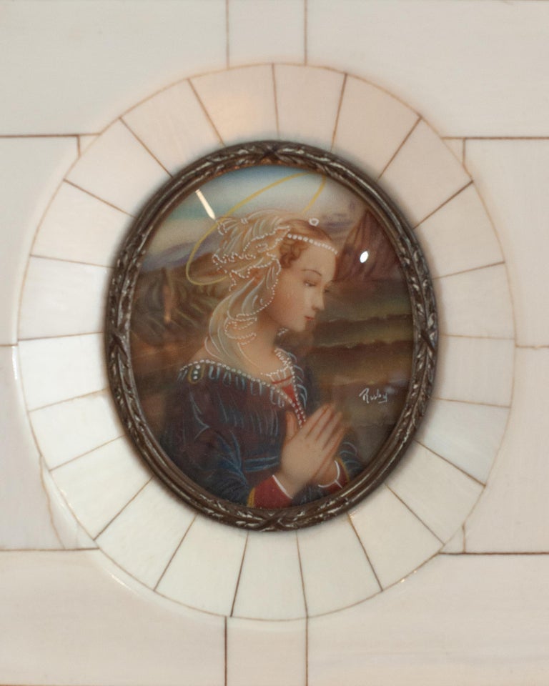 ANTIQUE MINIATURE PORTRAIT OF MADONNA