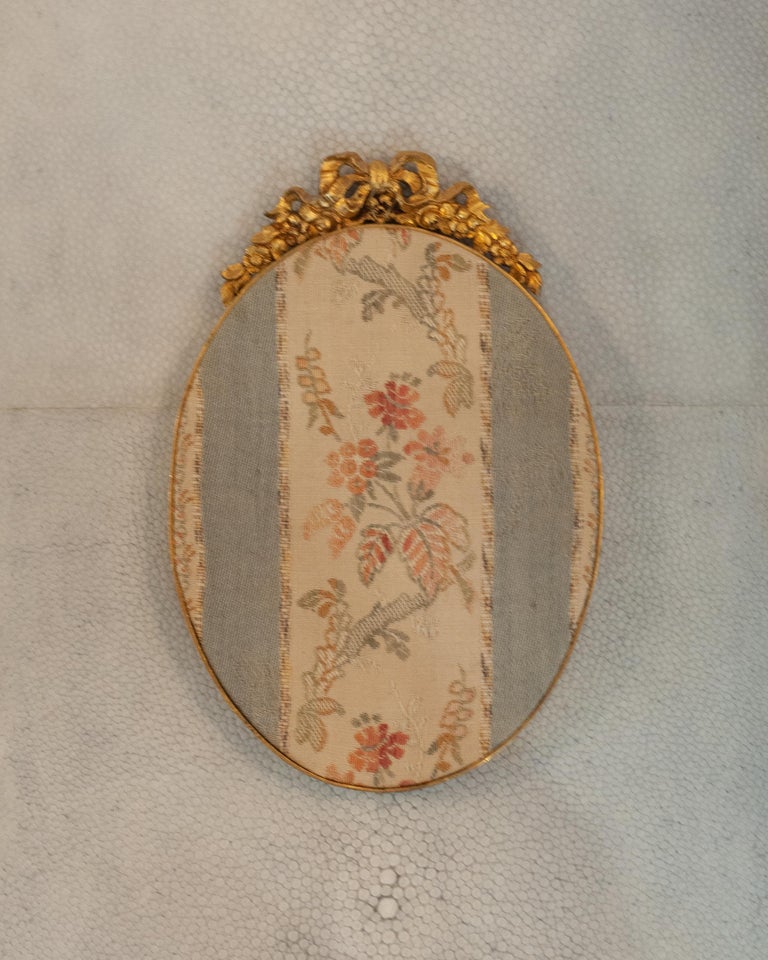 ANTIQUE MINIATURE PORTRAIT OF A NOBLEWOMAN IN GUILLOCHÉ ENAMEL FRAME