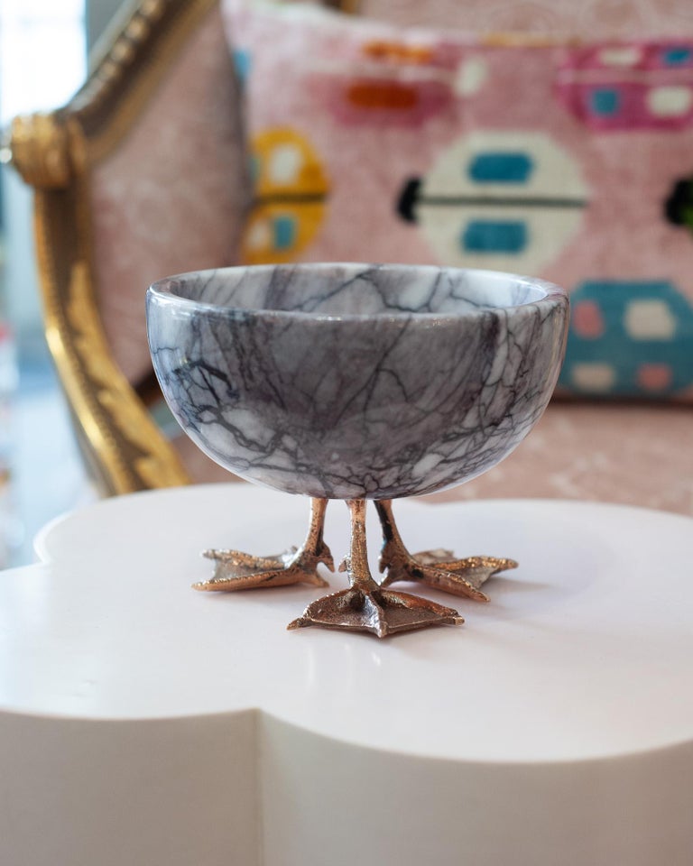 CONTEMPORARY LILAC MARBLE BOWL WITH CAST BRONZE DUCK FEET