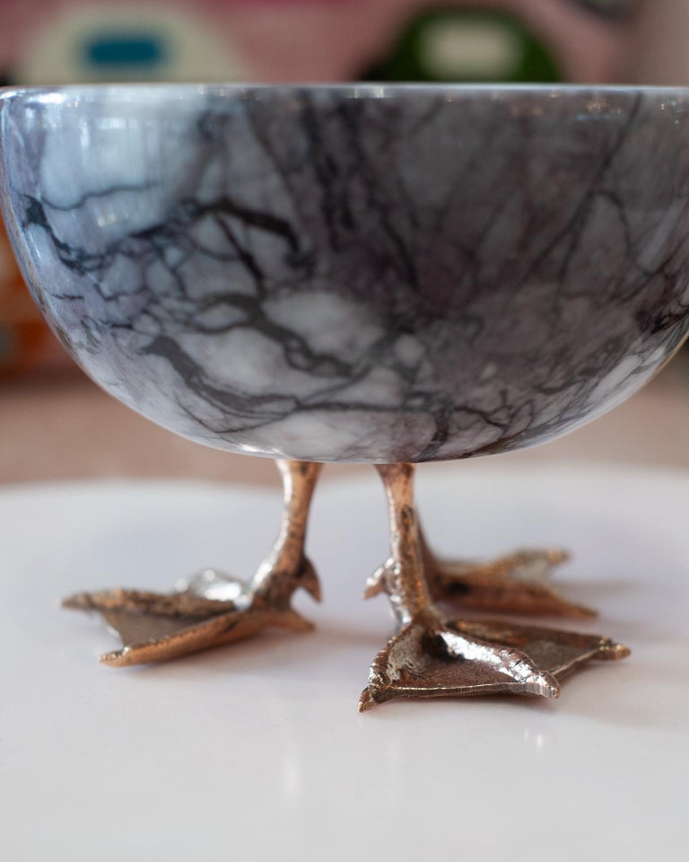 CONTEMPORARY LILAC MARBLE BOWL WITH CAST BRONZE DUCK FEET