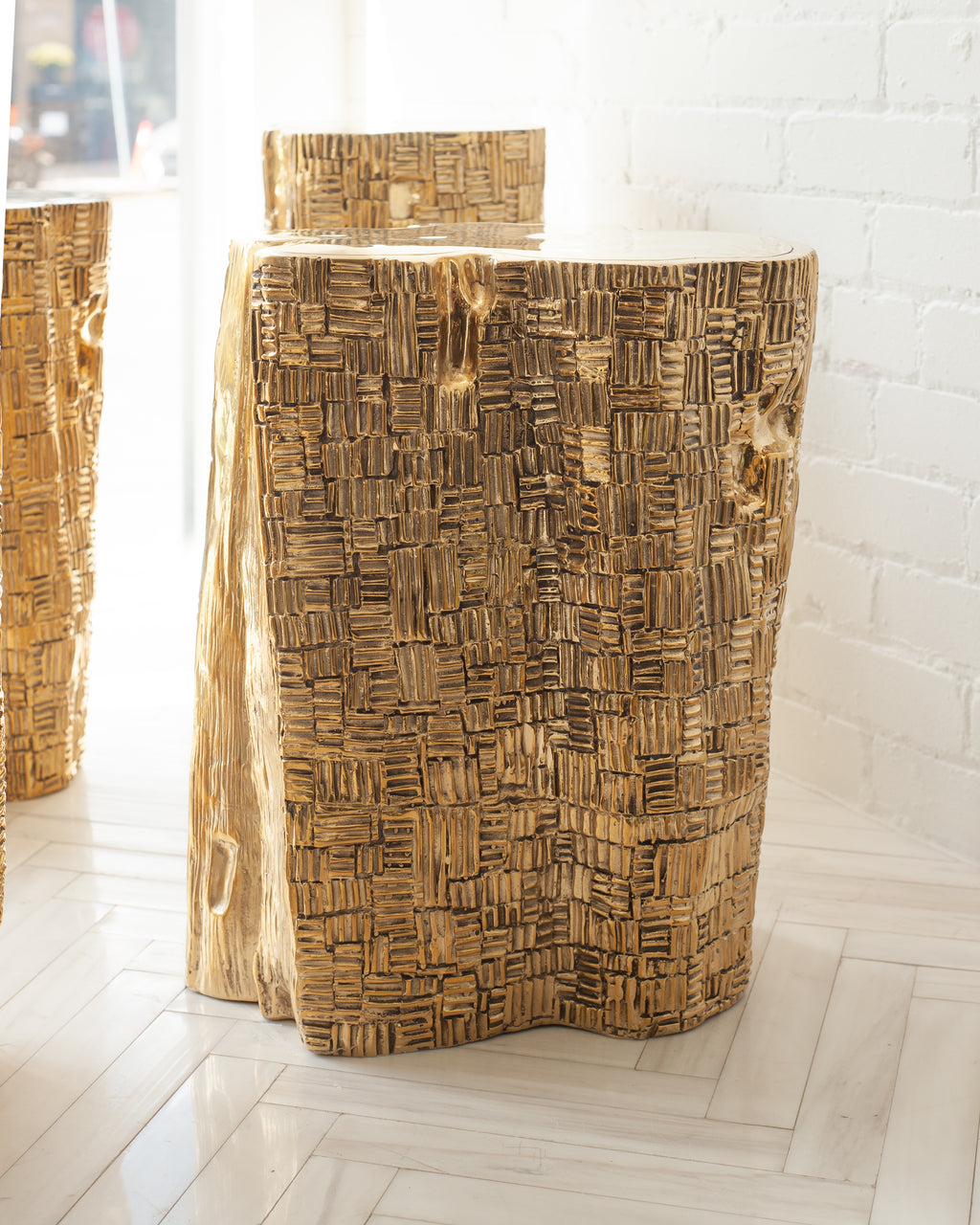 CONTEMPORARY POLISHED AND TEXTURED CAST BRASS SCULPTURAL LARGE LOG TABLE