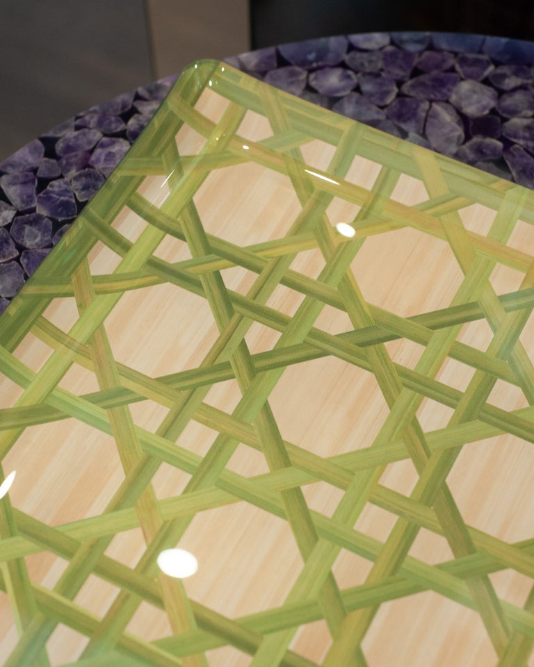 CONTEMPORARY WOVEN CANE PRINT ACRYLIC SERVING TRAY IN GREEN