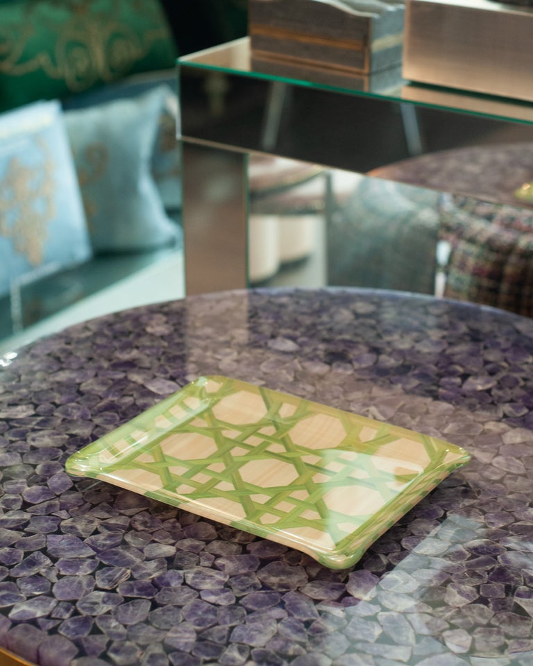 CONTEMPORARY WOVEN CANE PRINT ACRYLIC SMALL TRAY IN GREEN