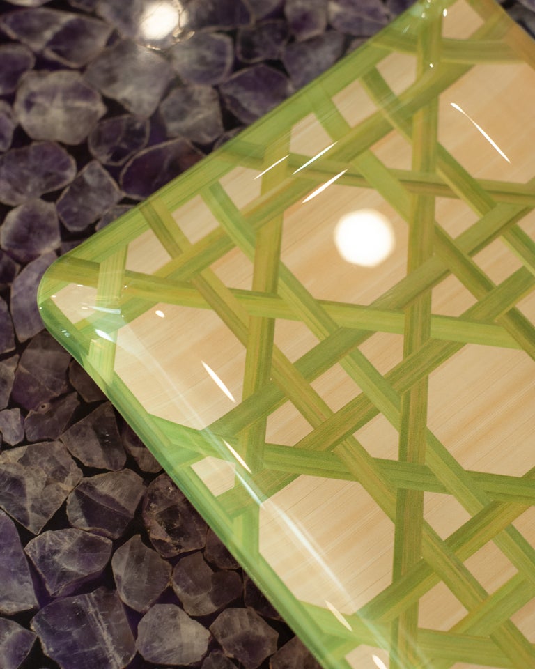 CONTEMPORARY WOVEN CANE PRINT ACRYLIC SMALL TRAY IN GREEN