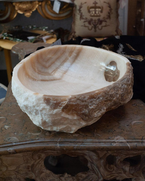 CONTEMPORARY MASSIVE RAW EDGE BANDED ONYX BOWL