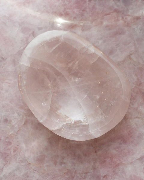 CONTEMPORARY ROSE QUARTZ BOWL