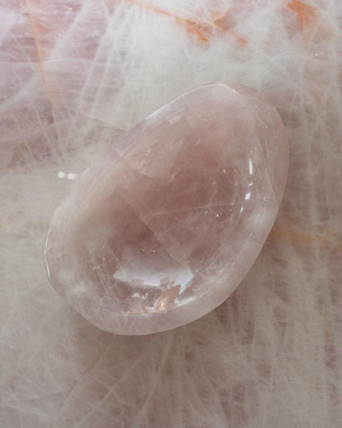 CONTEMPORARY ROSE QUARTZ BOWL