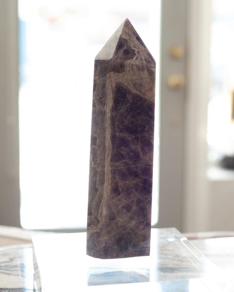 CONTEMPORARY LARGE CHEVRON AMETHYST OBELISK / CRYSTAL POINT