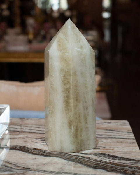 CONTEMPORARY SMALL GREEN ONYX OBELISK / CRYSTAL POINT