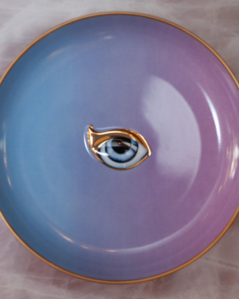 CONTEMPORARY BLUE TO PINK GRADIENT PORCELAIN DISH WITH EYE AND GILDING