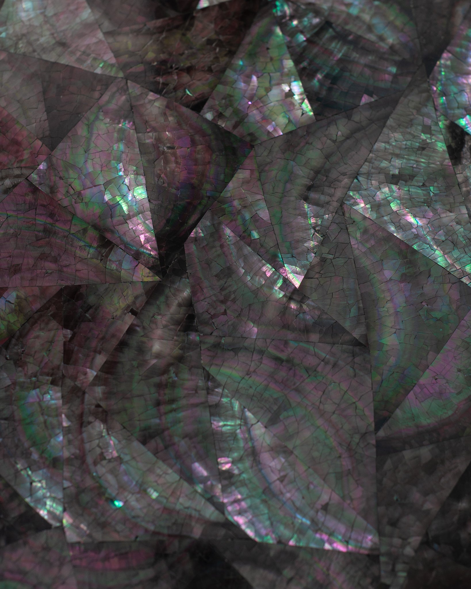 CONTEMPORARY BLACK MOTHER OF PEARL DRUM TABLE