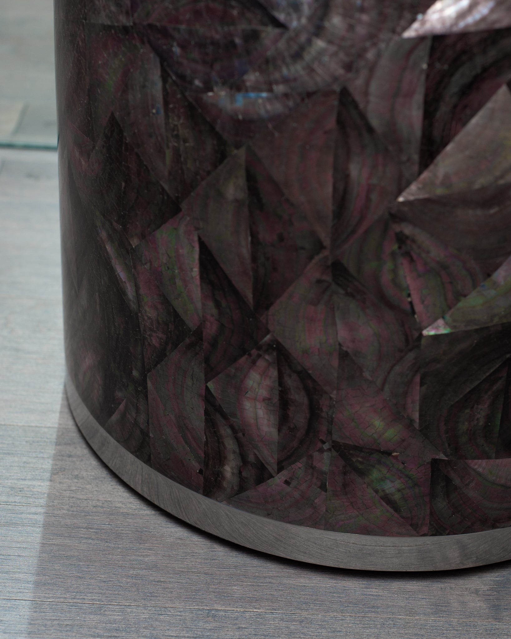 CONTEMPORARY BLACK MOTHER OF PEARL DRUM TABLE