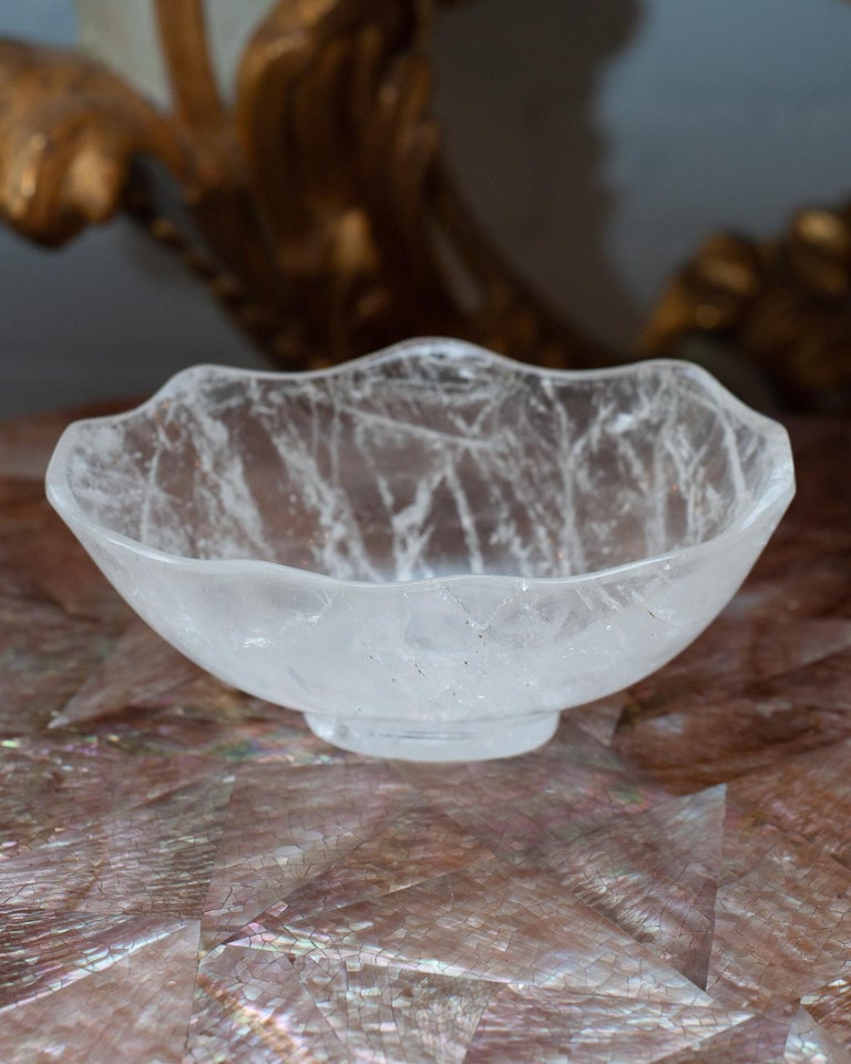 CONTEMPORARY SMALL SCALLOPED ROCK CRYSTAL BOWL WITH FOOT