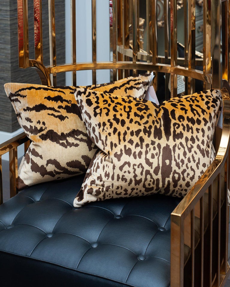 CONTEMPORARY BEVILACQUA TAN & BLACK SILK VELVET PILLOWS IN LEOPARD PATTERN