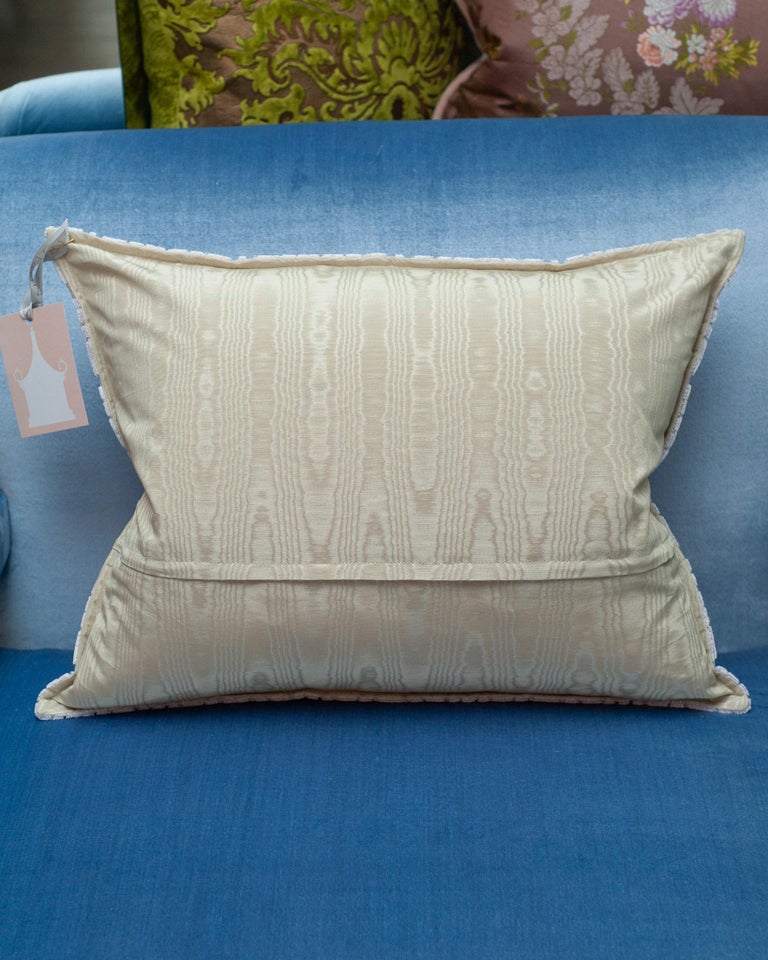 CONTEMPORARY BEVILACQUA LILAC SILK VELVET PILLOWS IN PALMYA PATTERN