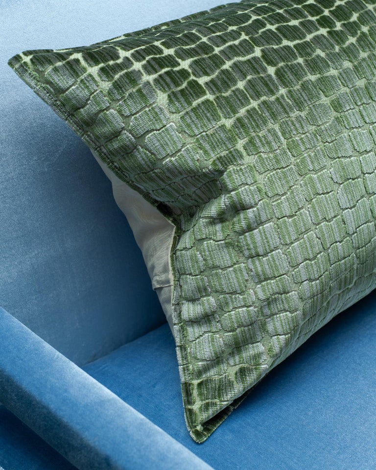 CONTEMPORARY BEVILACQUA GREEN SILK VELVET PILLOWS IN CROCODILE PATTERN