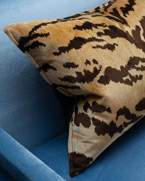 CONTEMPORARY BEVILACQUA TAN & BLACK SILK VELVET PILLOWS IN TIGER PATTERN