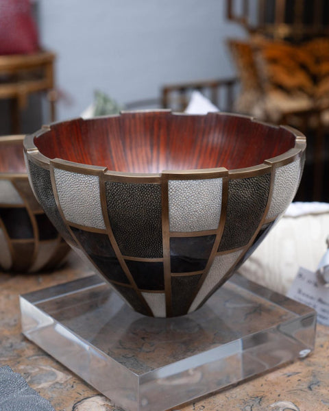 CONTEMPORARY R & Y AUGOUSTI BOWL WITH INLAID SHAGREEN, PENSHELL AND BRASS