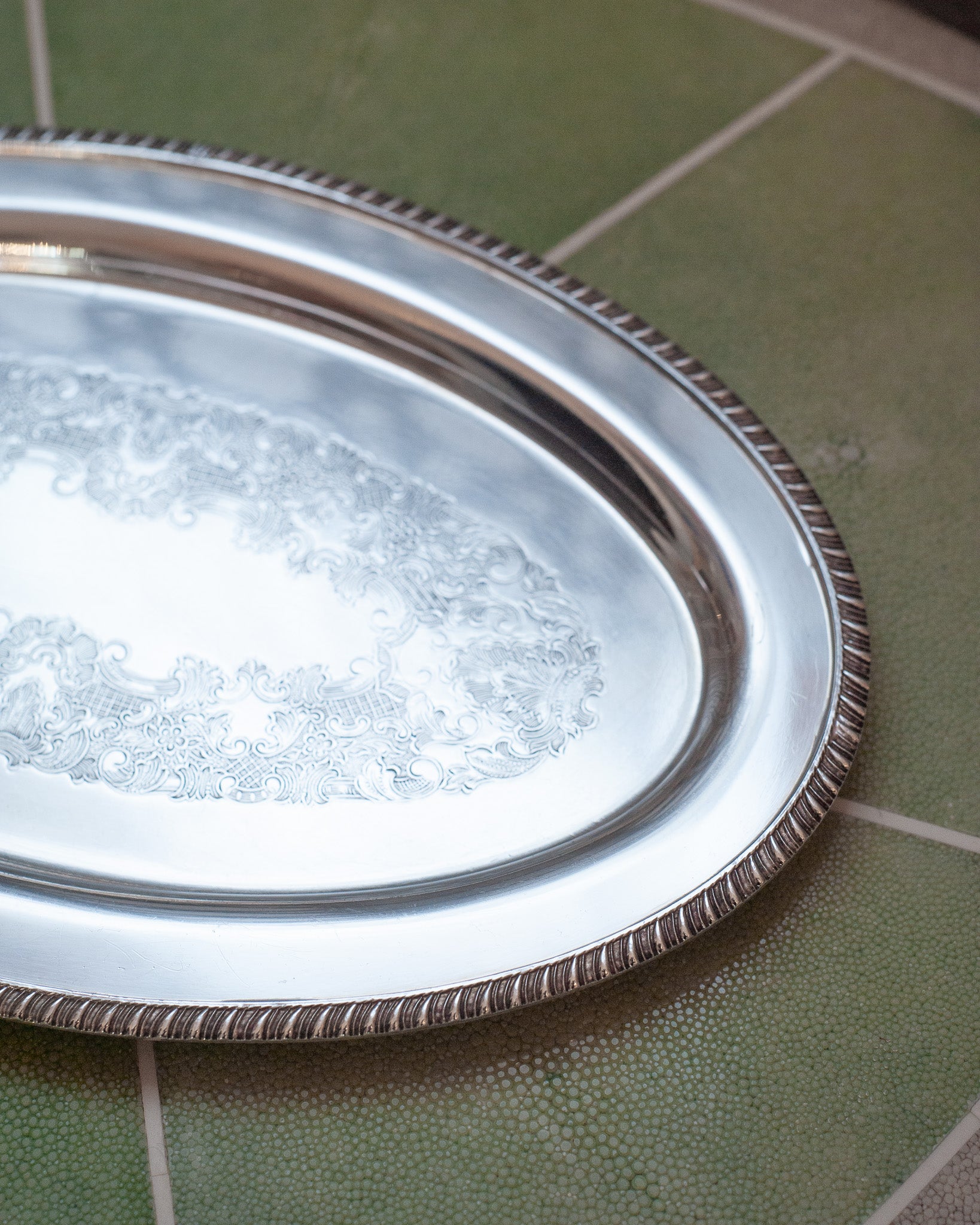 ANTIQUE SHEFFIELD REPRODUCTION SILVER PLATE OVAL SERVING TRAY