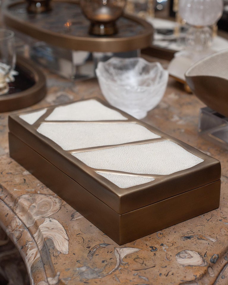 CONTEMPORARY KIFU PARIS BRASS BOX WITH CREME SHAGREEN INLAY
