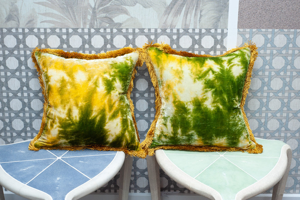 YELLOW GREEN SILK VELVET PILLOW WITH GOLDEN FRINGE