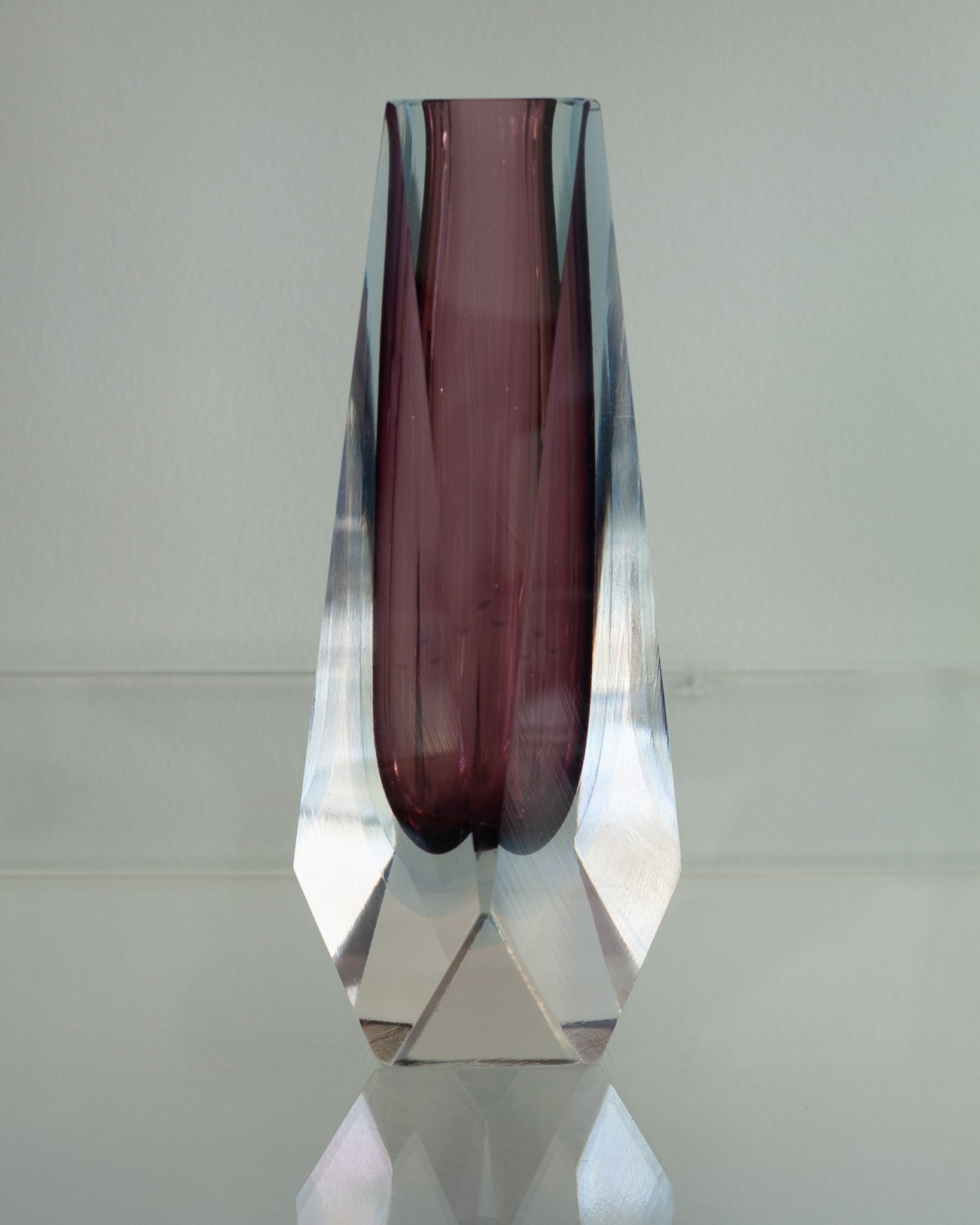 MID CENTURY MURANO "SOMMERSO" VASE IN CLEAR AND PURPLE BY FLAVIO POLI