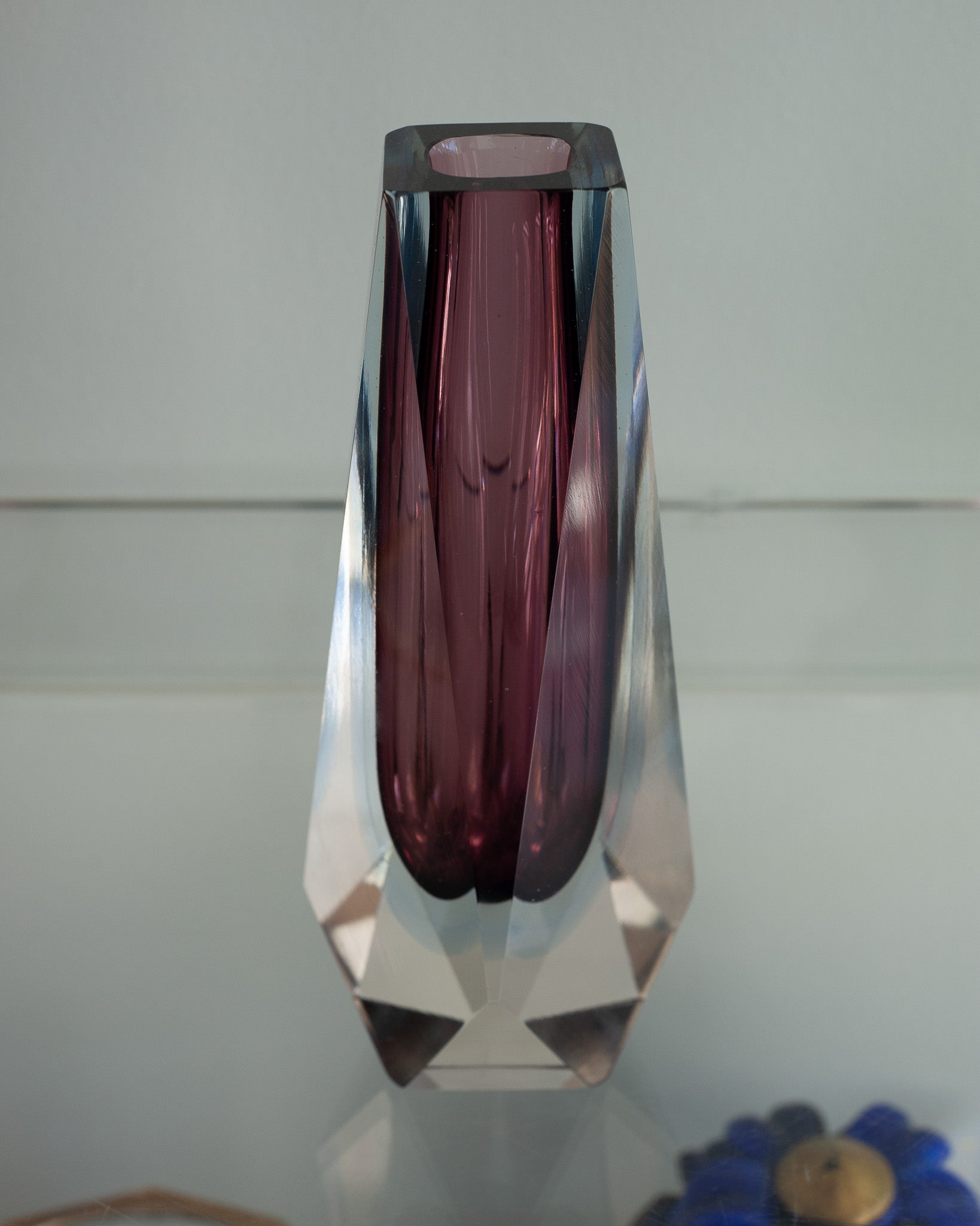 MID CENTURY MURANO "SOMMERSO" VASE IN CLEAR AND PURPLE BY FLAVIO POLI