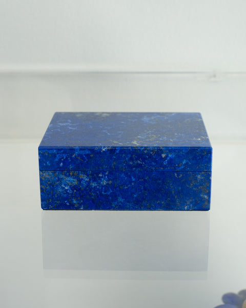 CONTEMPORARY BLUE LAPIS LAZULI BOX WITH HINGED LID