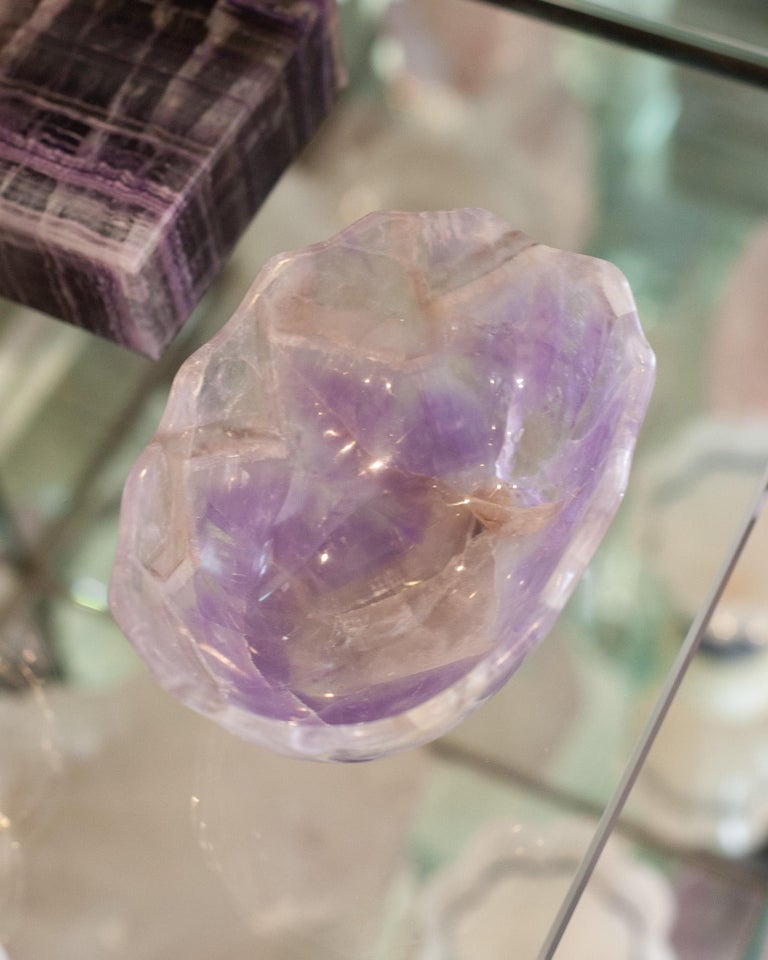CONTEMPORARY SMALL SCALLOPED AMETHYST CRYSTAL BOWL WITH FOOT