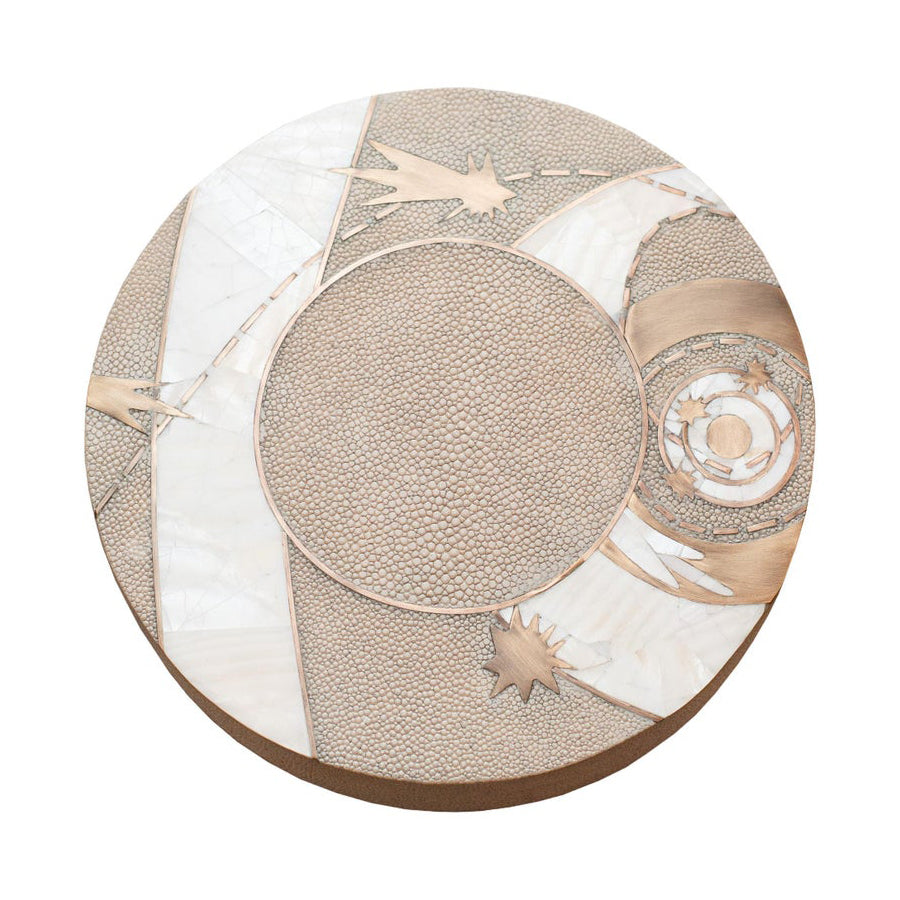 CONTEMPORARY KIFU PARIS ROUND BOX WITH BRASS, CREME SHAGREEN & WHITE SHELL INLAY