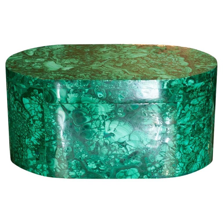 CONTEMPORARY LARGE GREEN OVAL MALACHITE STONE BOX WITH HINGED LID