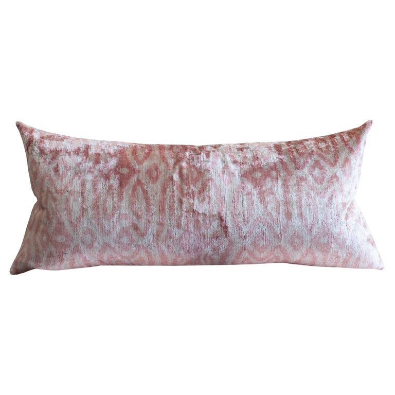 CONTEMPORARY GRAND SCALE SOFT PINK AND SILVER SILK VELVET PILLOW