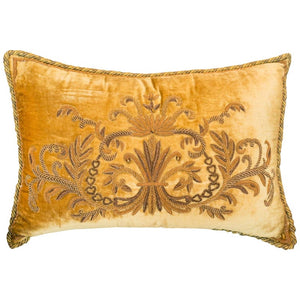 GOLD VELVET PILLOW WITH METALLIC TRIM