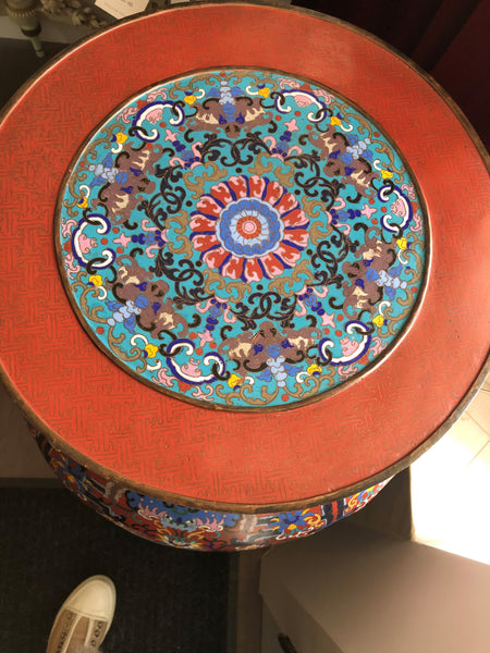 ANTIQUE PAIR OF CHINESE CLOISONNÉ TABLES