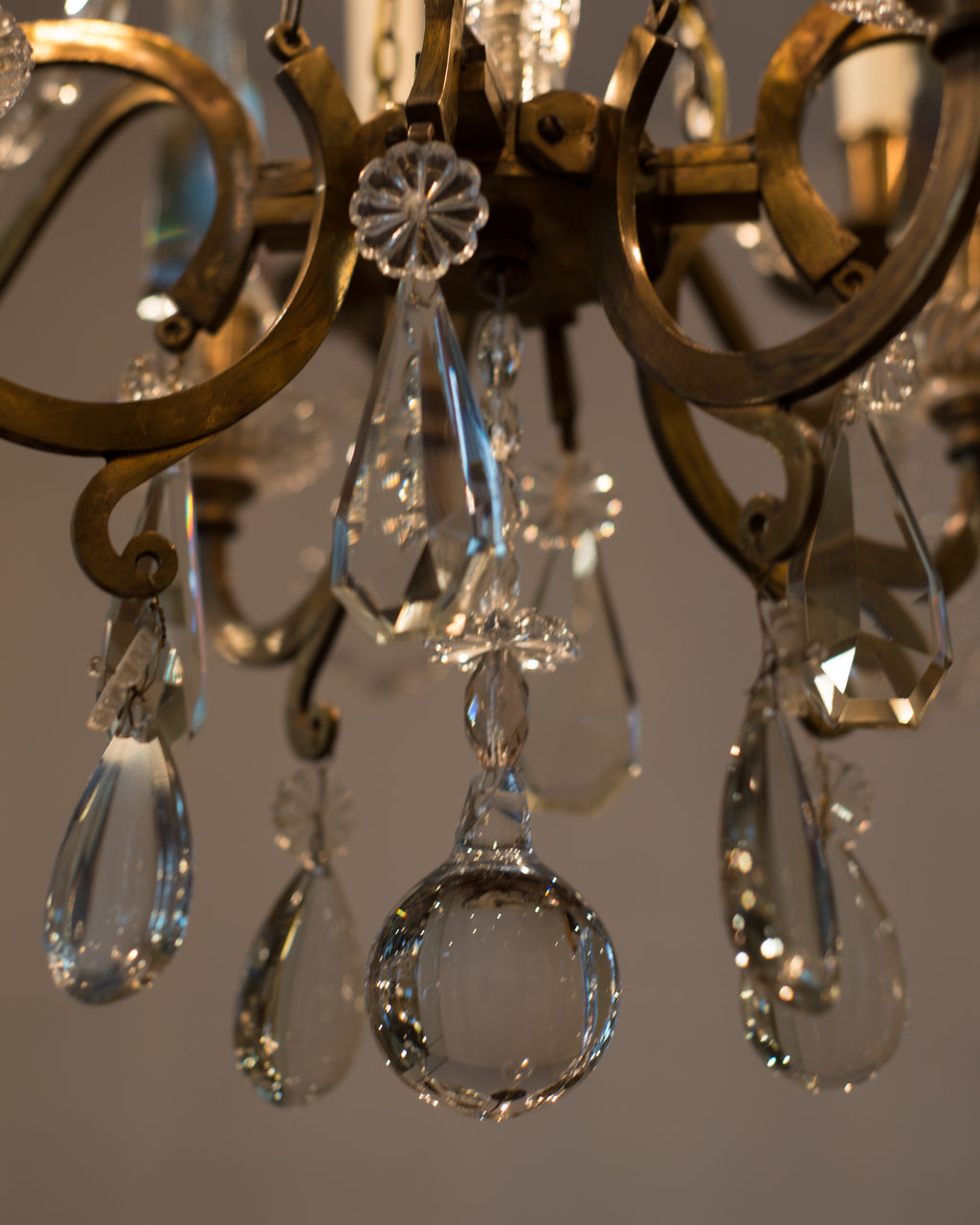 ANTIQUE BRONZE FLORENTINE CHANDELIER