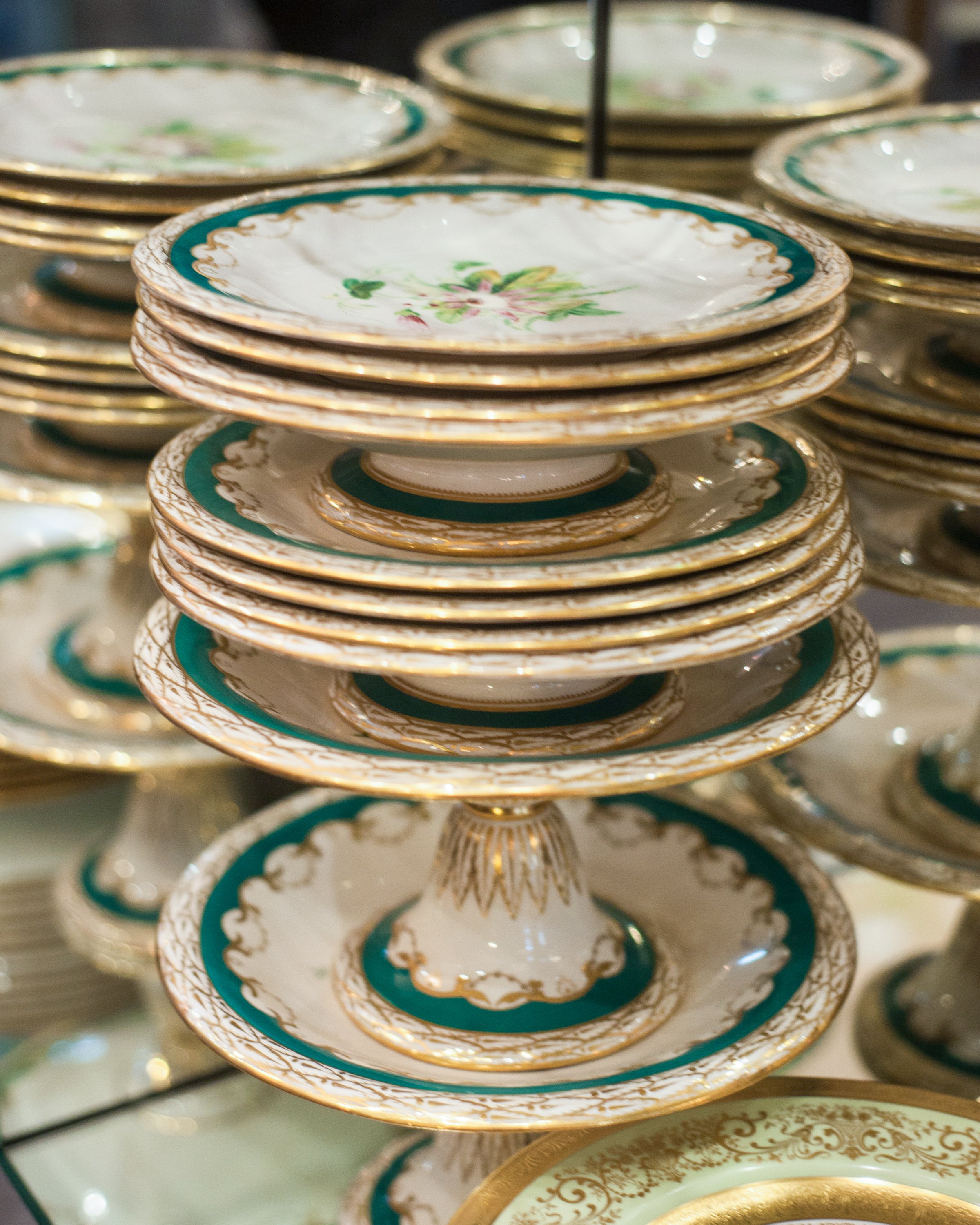 ANTIQUE ENGLISH DESSERT SET CIRCA 1850