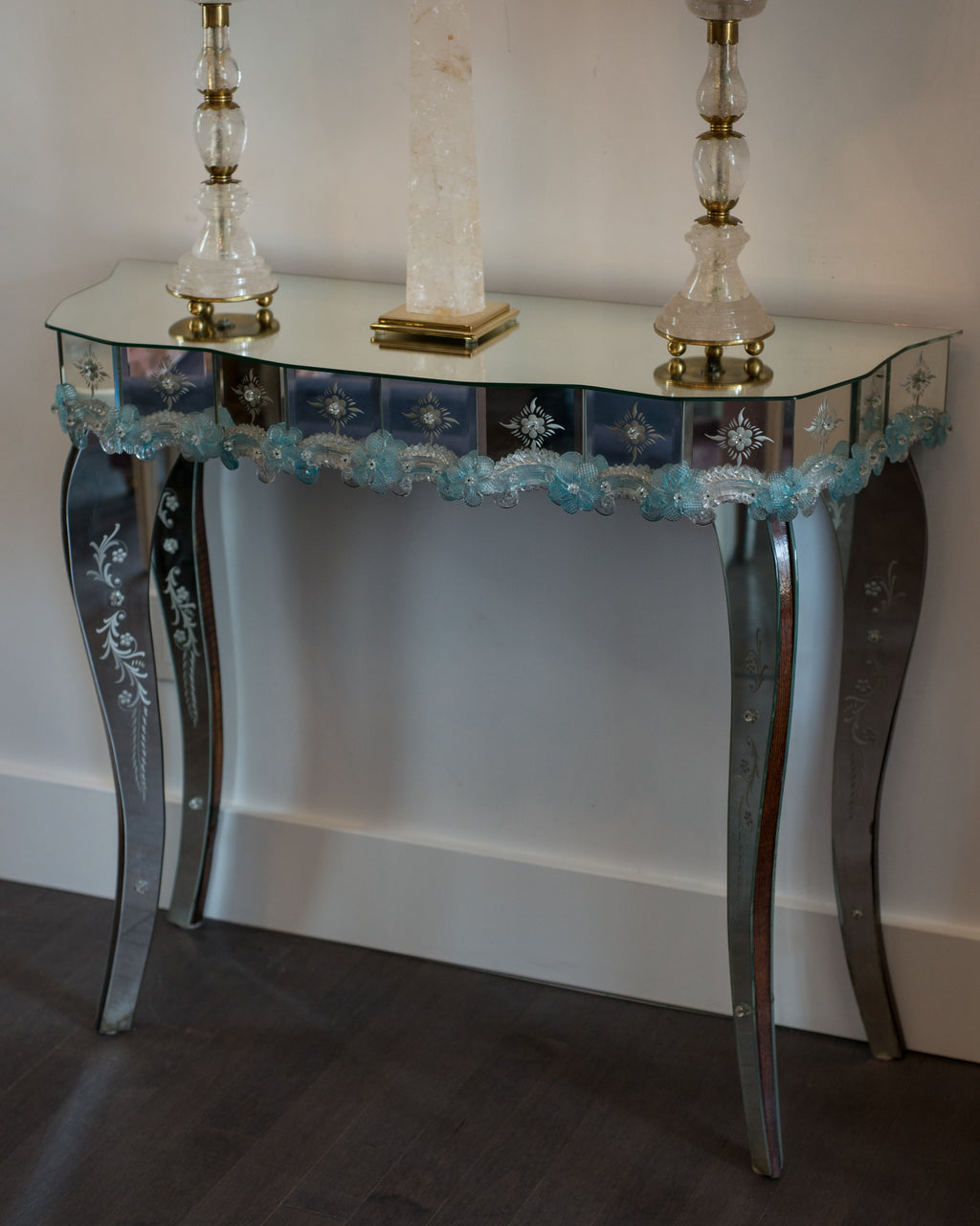 CONTEMPORARY MURANO MIRRORED CONSOLE WITH HAND BLOWN BLUE FLOWERS