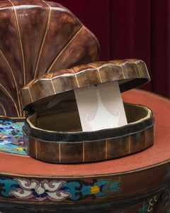 SMALL BROWN LEATHER SHELL BOX