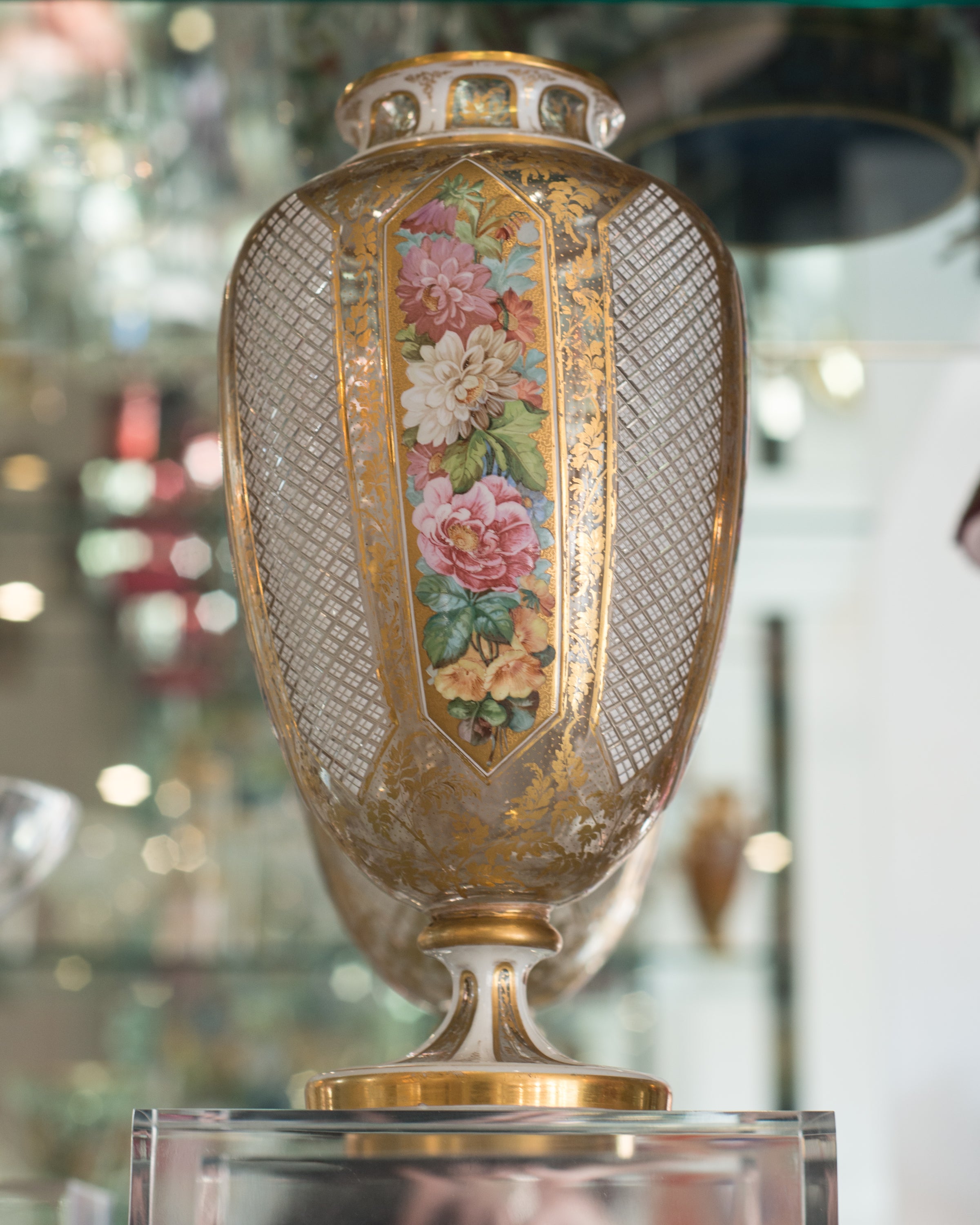 ANTIQUE MOSER VASE WITH FLOWERS